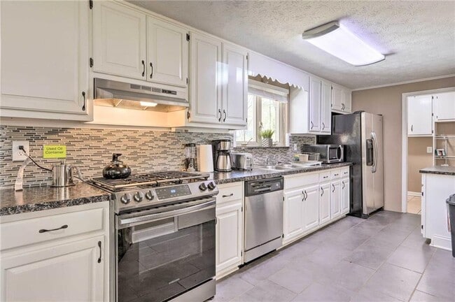 Photo - 6207 Moss Dr