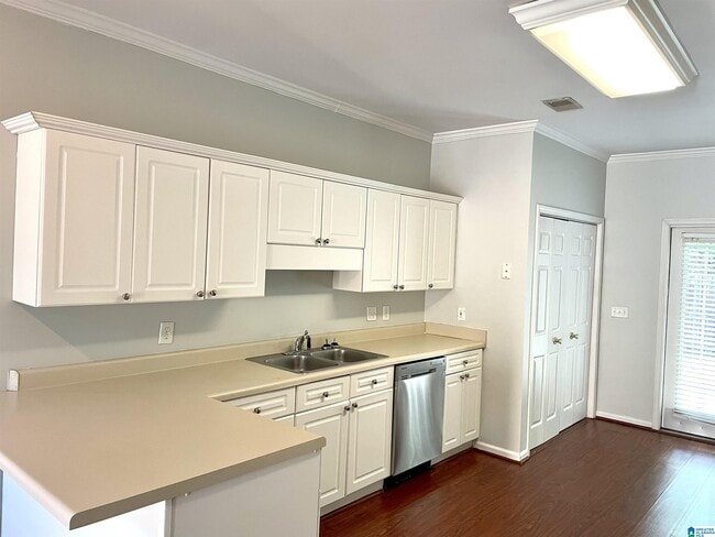 Photo - 3524 Savannah Park Ln