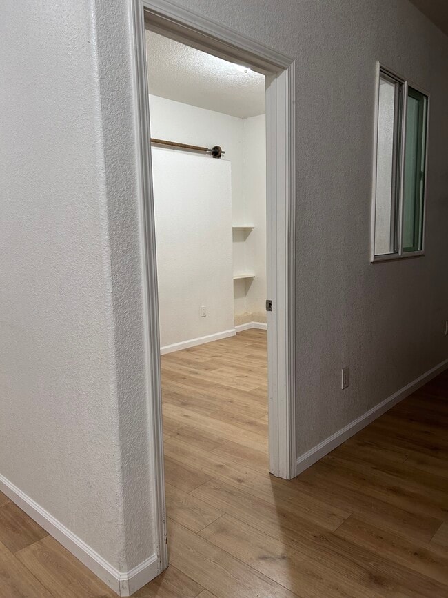 Bedroom/Recamara - 819 Gloria Dr Unit apartment for rent