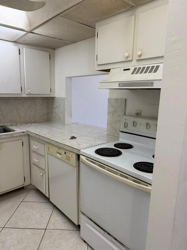 Photo - 16751 NE 9th Ave Unit 101