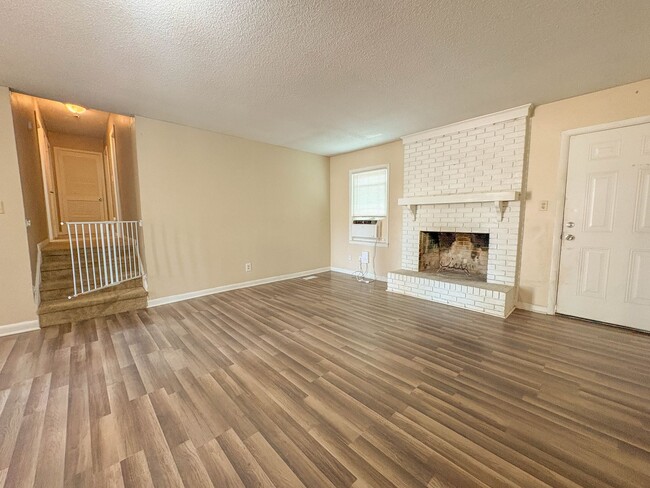 Photo - Coming Soon! 3 Bedroom 2 Bathroom- Pets Allowed!