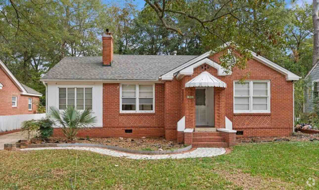 Building Photo - 1943 Bullard St Rental