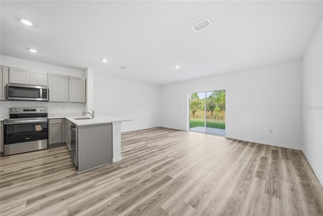 Photo - 32497 Midsummer Night Ln