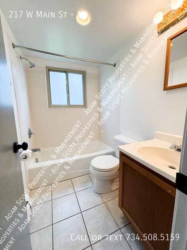 Photo - 217 W Main St Unit 18