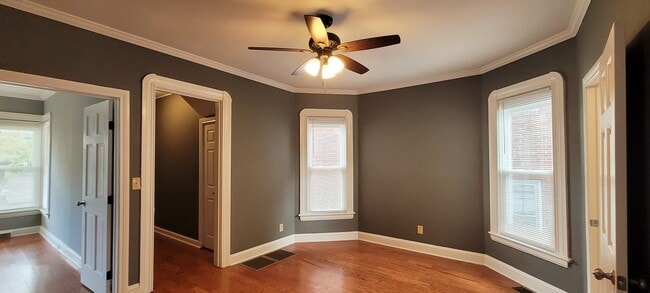 Building Photo - 533 W Water St Unit A Rental