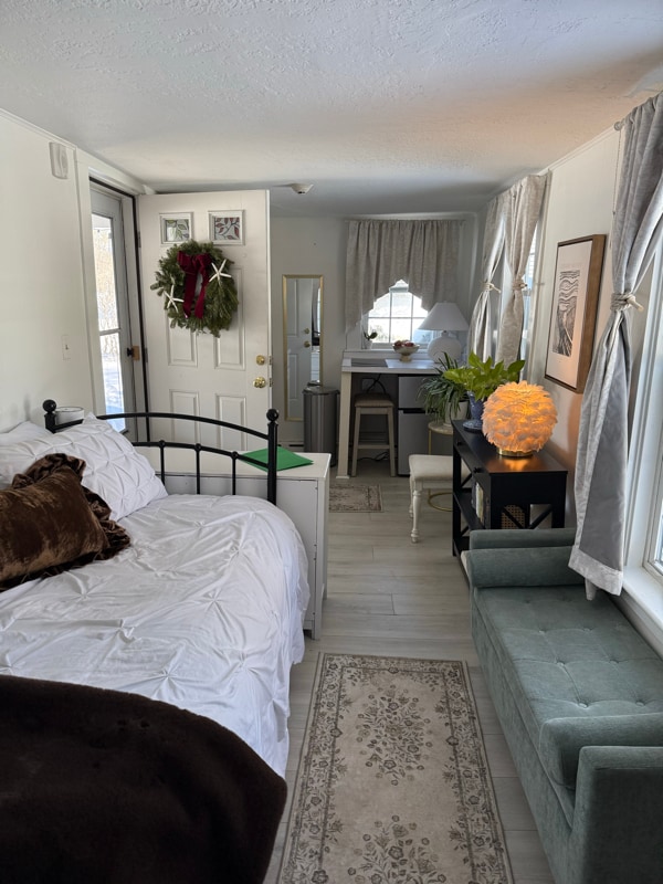 Photo - 125 Shore St Unidad F