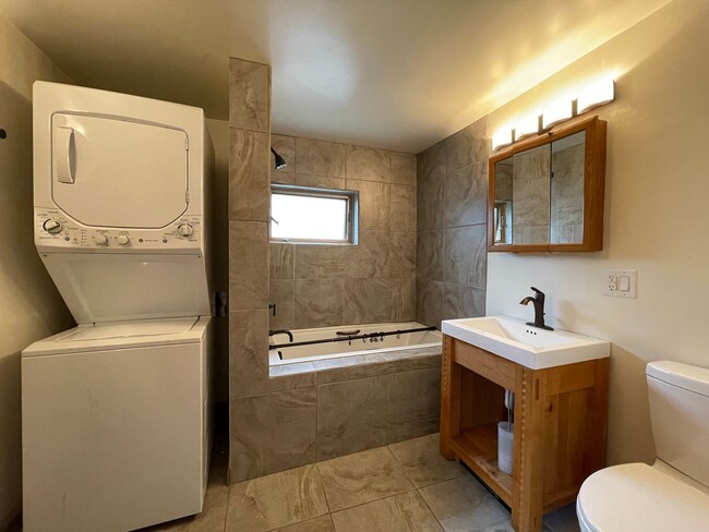 Photo - 703 Alto St Unit Main