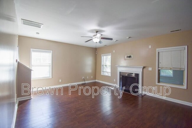 Photo - 6023 Daybrook Ct