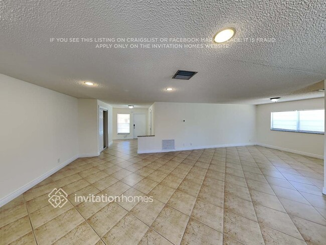 Photo - 9263 SW 16th St