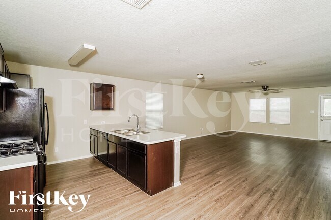 Photo - 1936 Heather Glen Dr