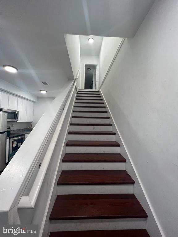 Photo - 1321 E Biddle St