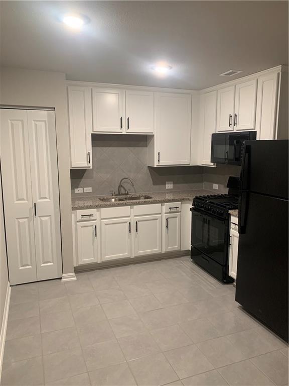 587 Ferrule Dr Townhome Townhome Rental in Kyle TX