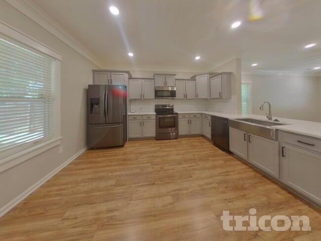 Photo - 2480 Marthas Ridge Dr