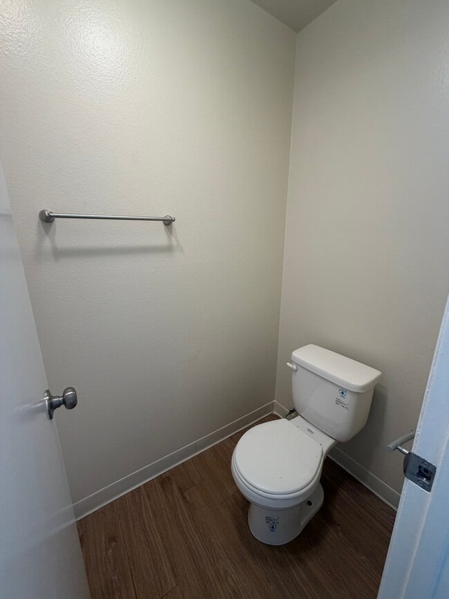 6412 Crescent Ave Unit 23
