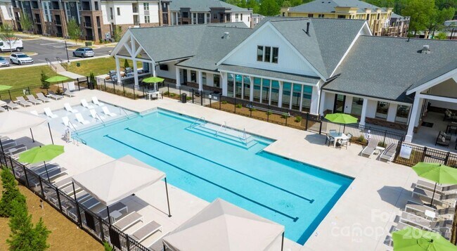 520 McLean Ave C1 1  