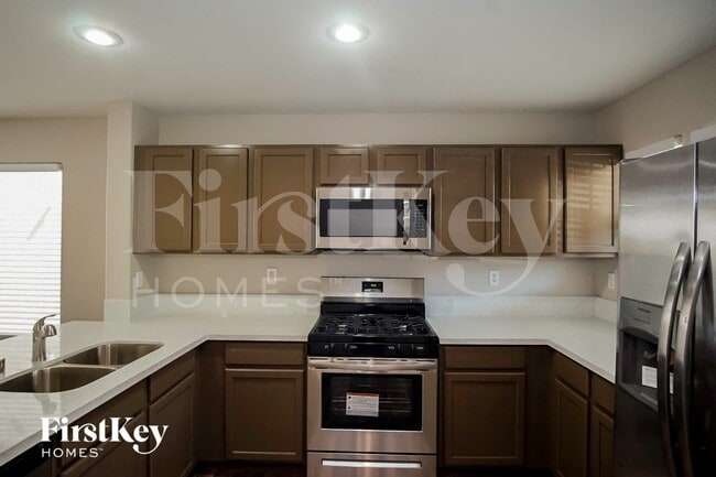 Photo - 7475 Ademar St