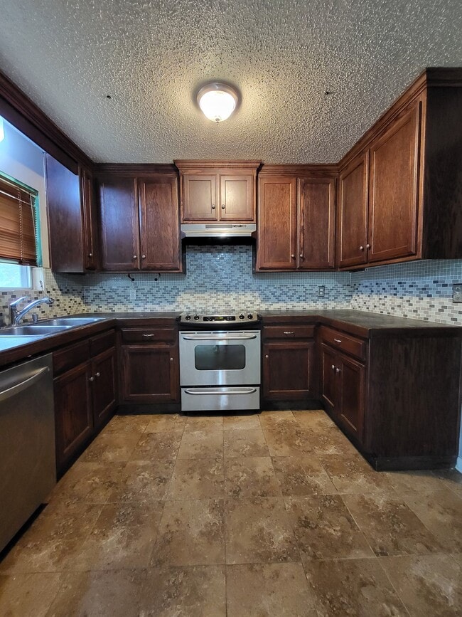 Photo - 10 Northhaven Pl