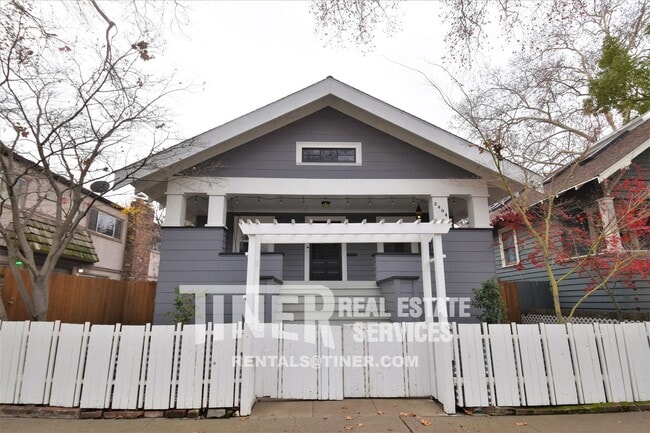 Building Photo - 2804 F St