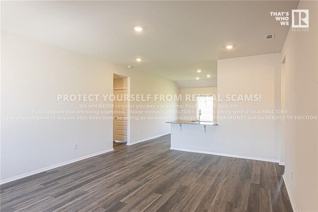 Photo - 2721 Elliott St