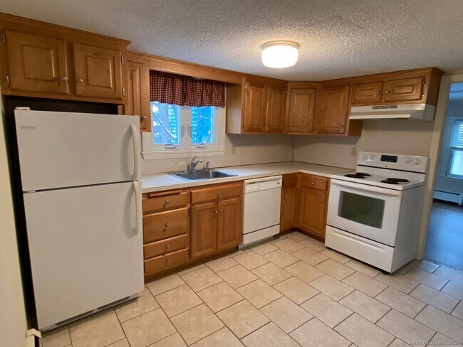 Photo - 230 N Main St Unit 1B