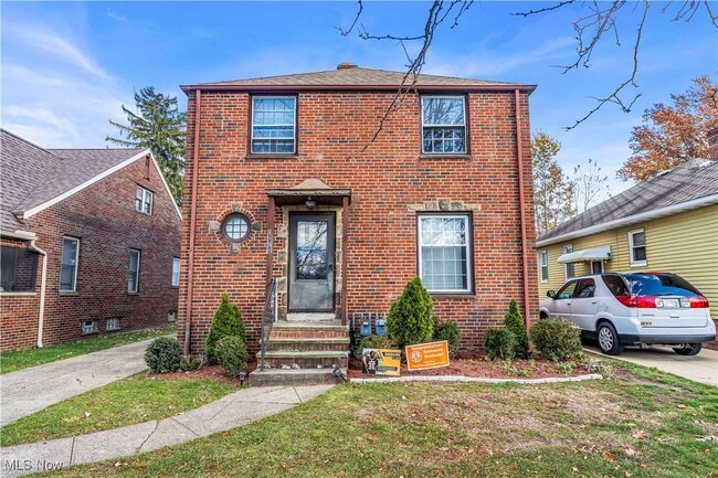 Building Photo - 6151 Wareham Dr Unit 2/UP