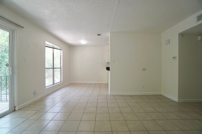 Photo - 2906 Sweeney Ln Unit D