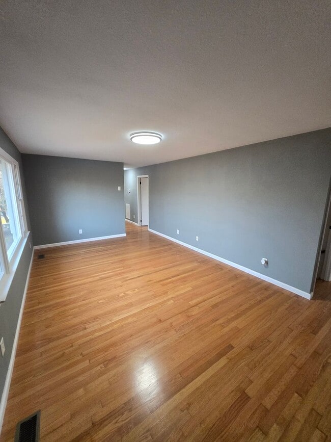 Photo - Charming 3-Bedroom, 2-Bathroom Brick Home for Rent