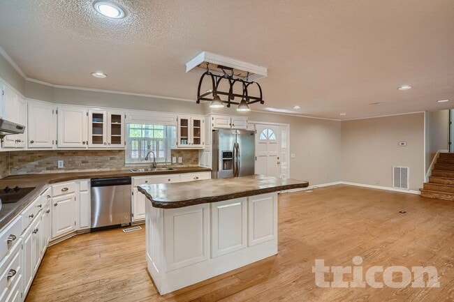 Photo - 114 Grassdale Rd