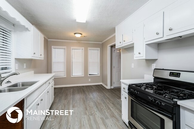 Photo - 1828 Donna Ct
