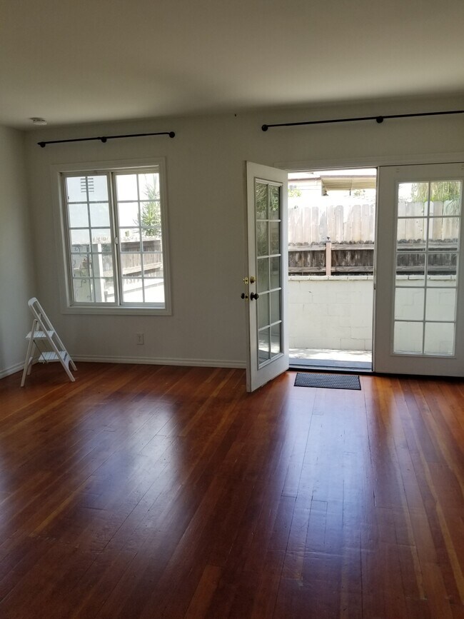 Photo - 2570 S Spaulding Ave