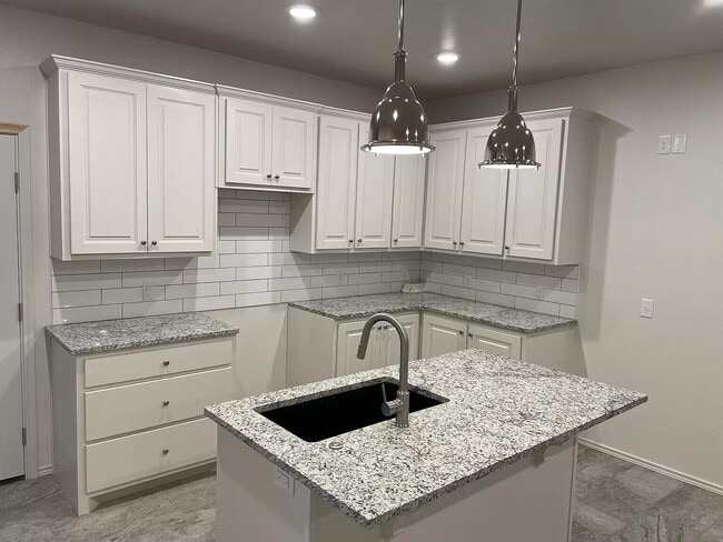 Photo - 5704 Lehigh St