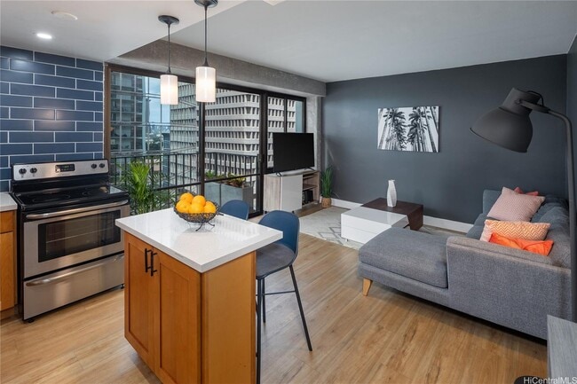 Photo - 225 Queen St Unit 14C