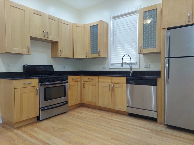 Photo - 3446 N Damen Ave Unit 1