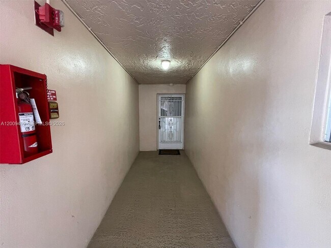 Photo - 9471 Evergreen Pl Unit 401