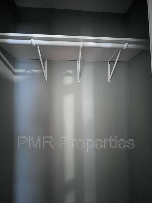 905 Logan St House House Rental in Saint Joseph, MO