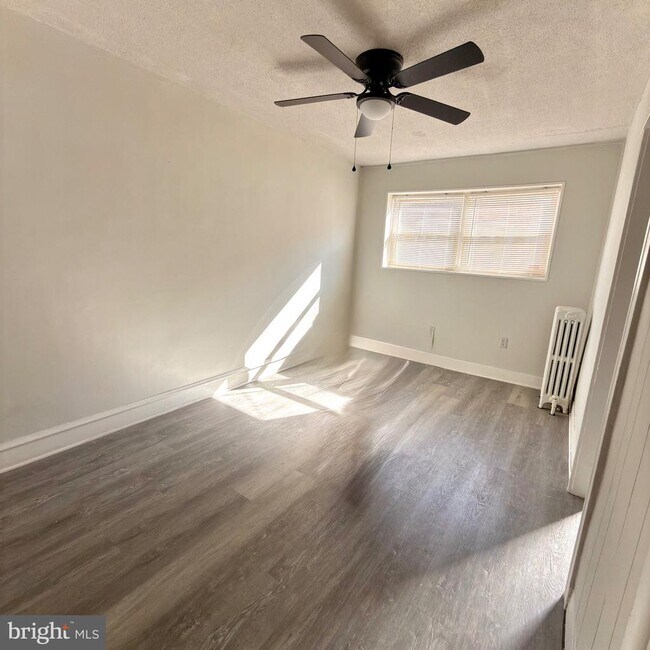 Photo - 119 Whitely Terrace