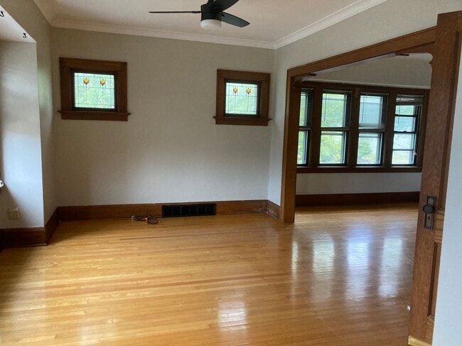 Photo - 2276 N 63rd St