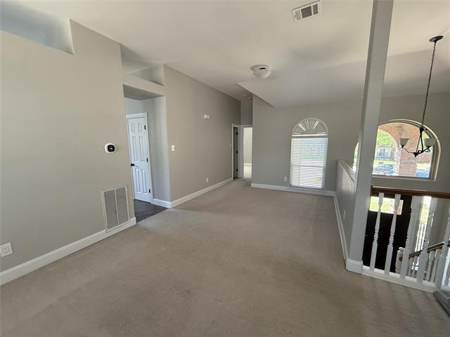 Photo - 638 St Andrews Pl