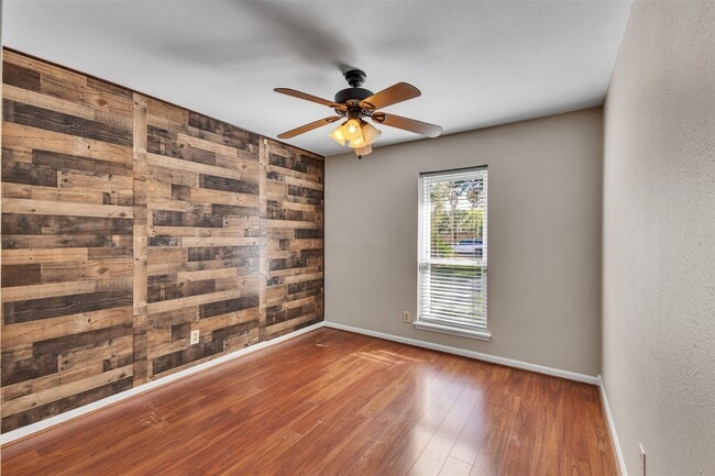 Photo - 8318 Amurwood Dr