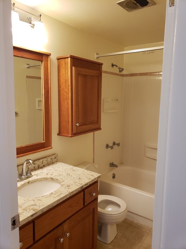 Photo - Wood Ridge Apartments