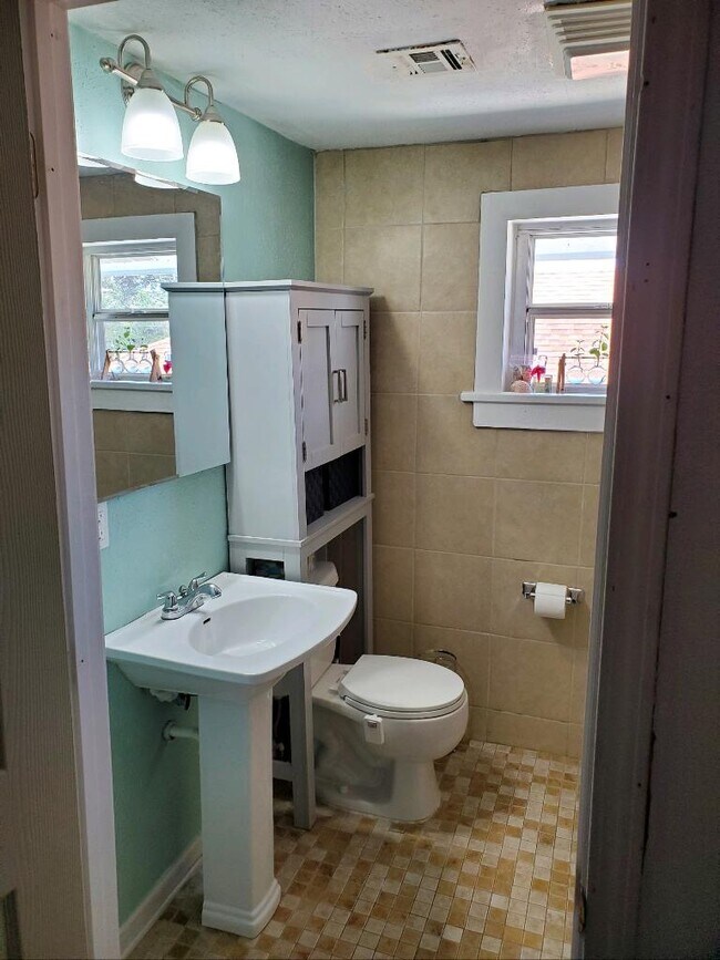Photo - 1456 Harrison Ave