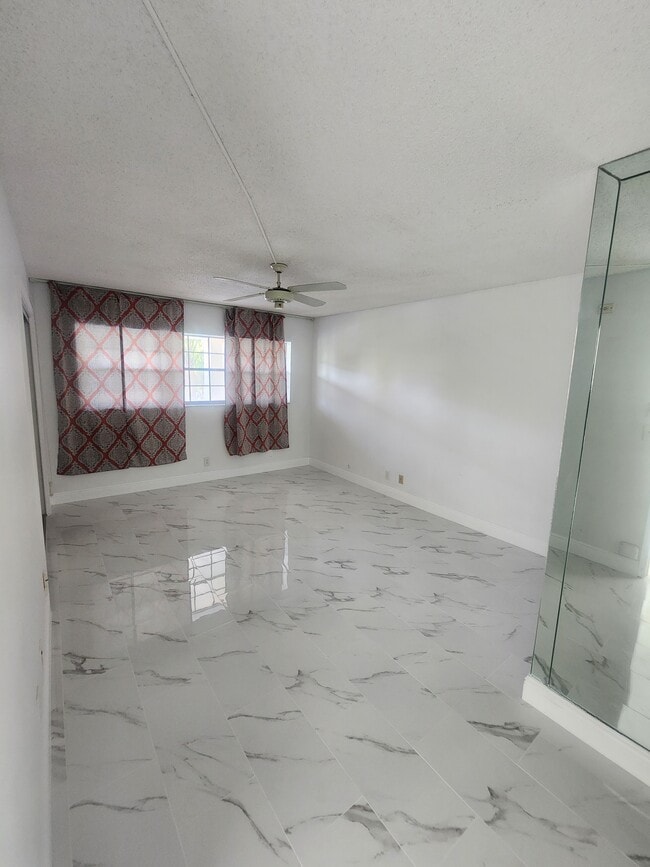 Photo - 3051 N Course Dr Unit 404