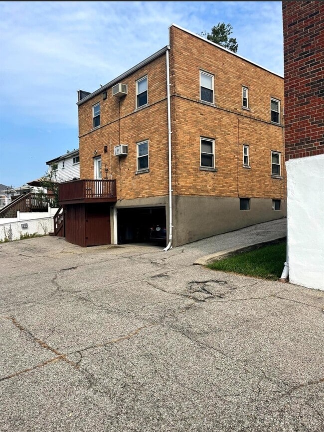 Photo - 4649 Mount Alverno Rd Unit 1