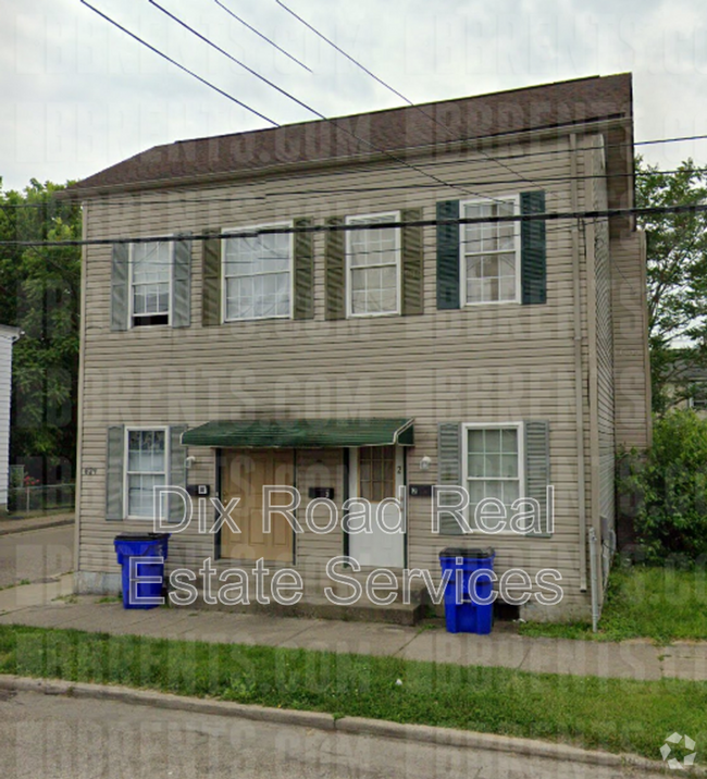 Building Photo - 829 Maple Ave Rental