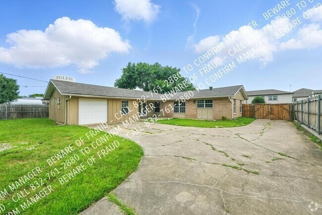 Building Photo - 506 E Alexander Ln Rental