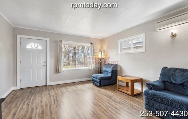 6209 S Pine St Unidad A