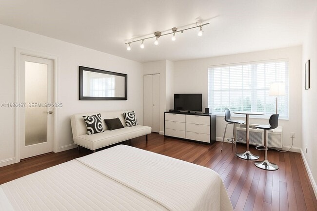 Photo - 420 15th St Unit 106