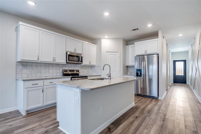 Photo - 309 Mohan Dr