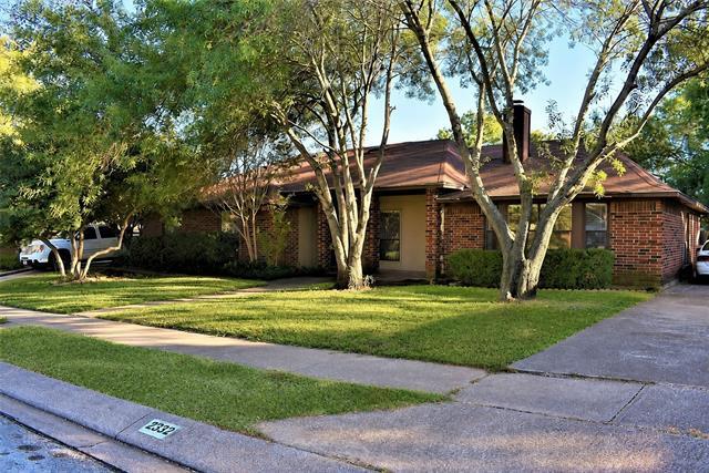 Photo - 2332 Chestnut Way