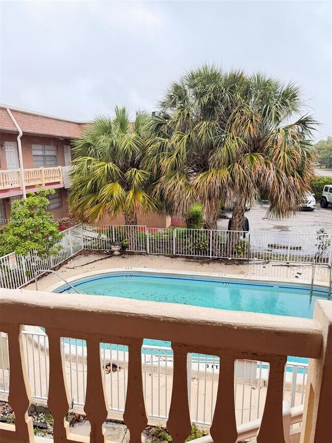 Photo - 241 SE 9th Ave Unit 206